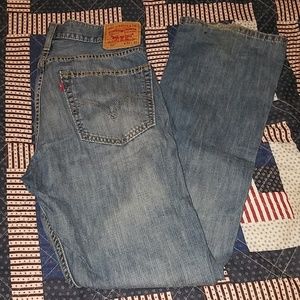 Levi bootcut jeans
